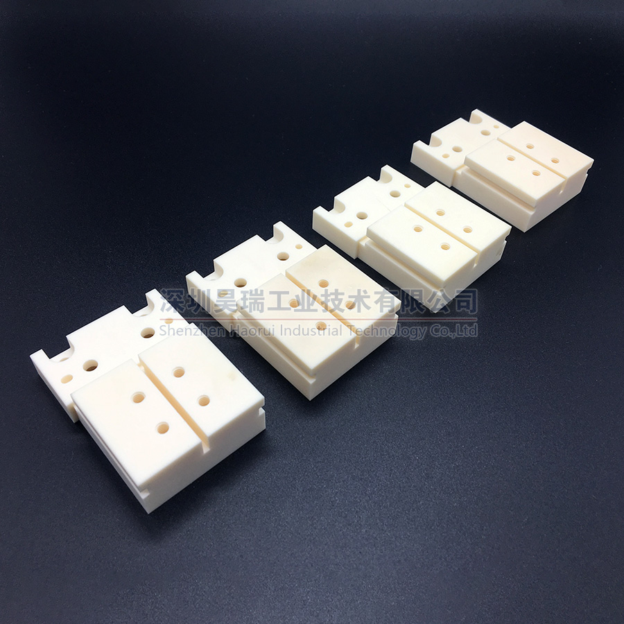 Piezas aislantes de cerámica de alúmina de precisión personalizadas para procesos de semiconductores